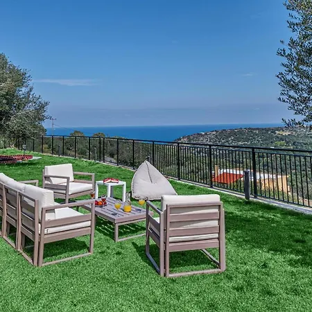 Villa Oasis, Luxury *